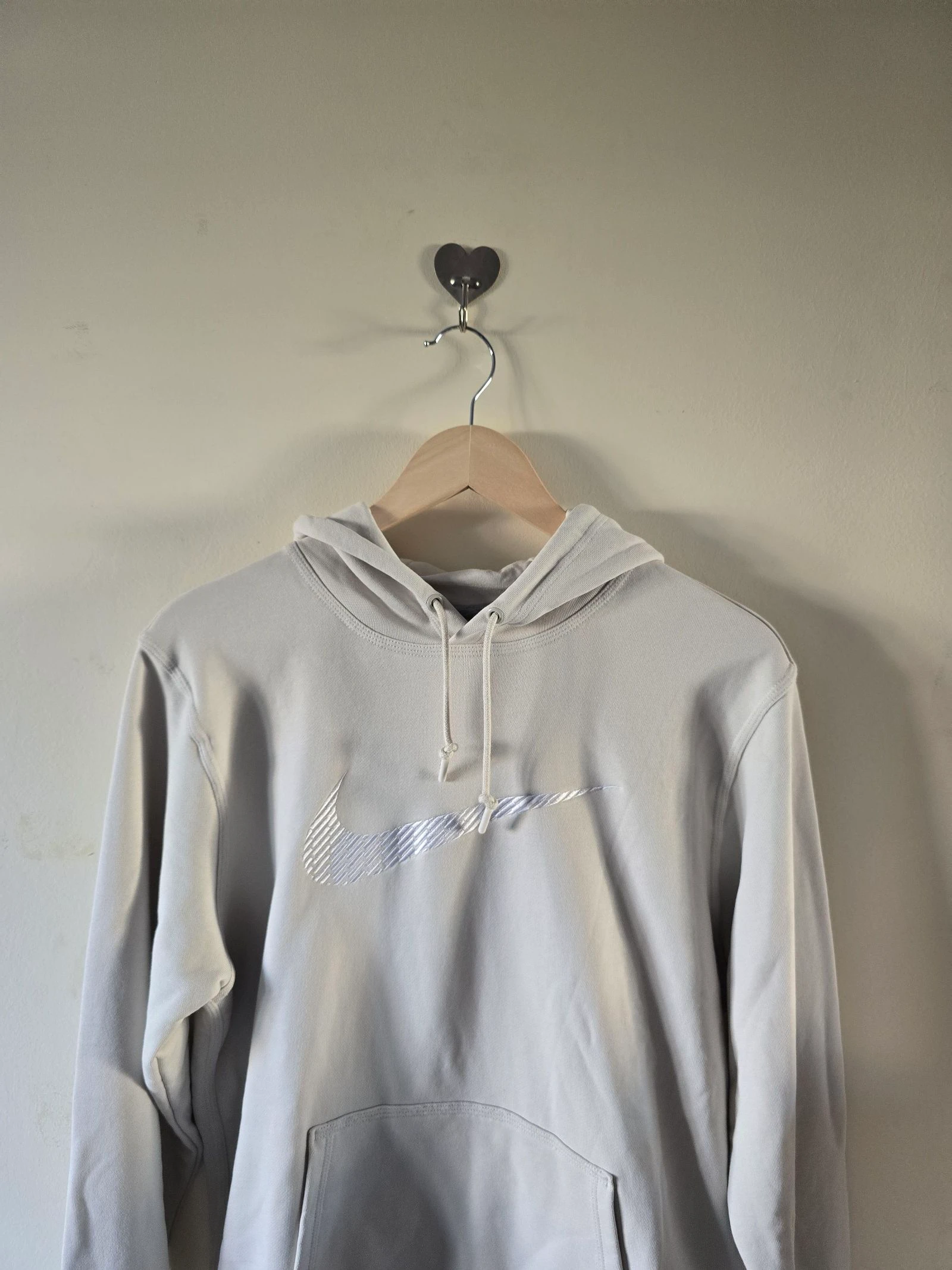 Sweat-shirt Nike Clair Gris avec Capuche - Taille M (Neuf avec étiquettes) – photo 3